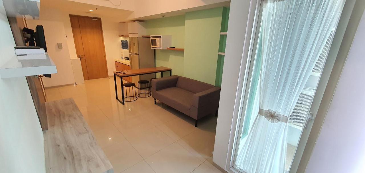 Treeparkcity Apartments By Winshome Tangerang Bagian luar foto