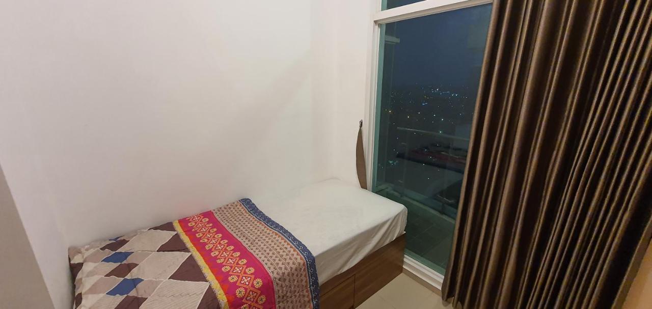 Treeparkcity Apartments By Winshome Tangerang Bagian luar foto