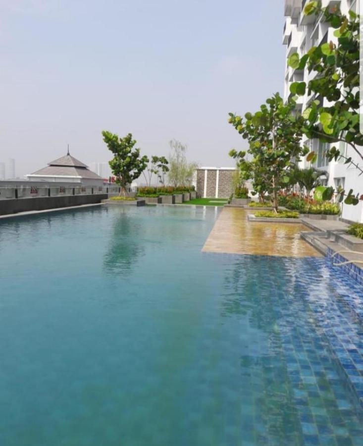 Treeparkcity Apartments By Winshome Tangerang Bagian luar foto